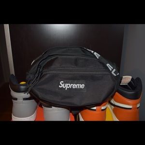 SUPREME SS18 Waist Bag (BLACK)